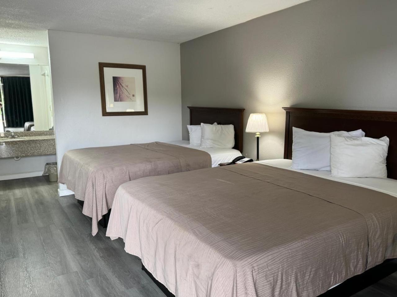 Camden West Inn Eksteriør billede